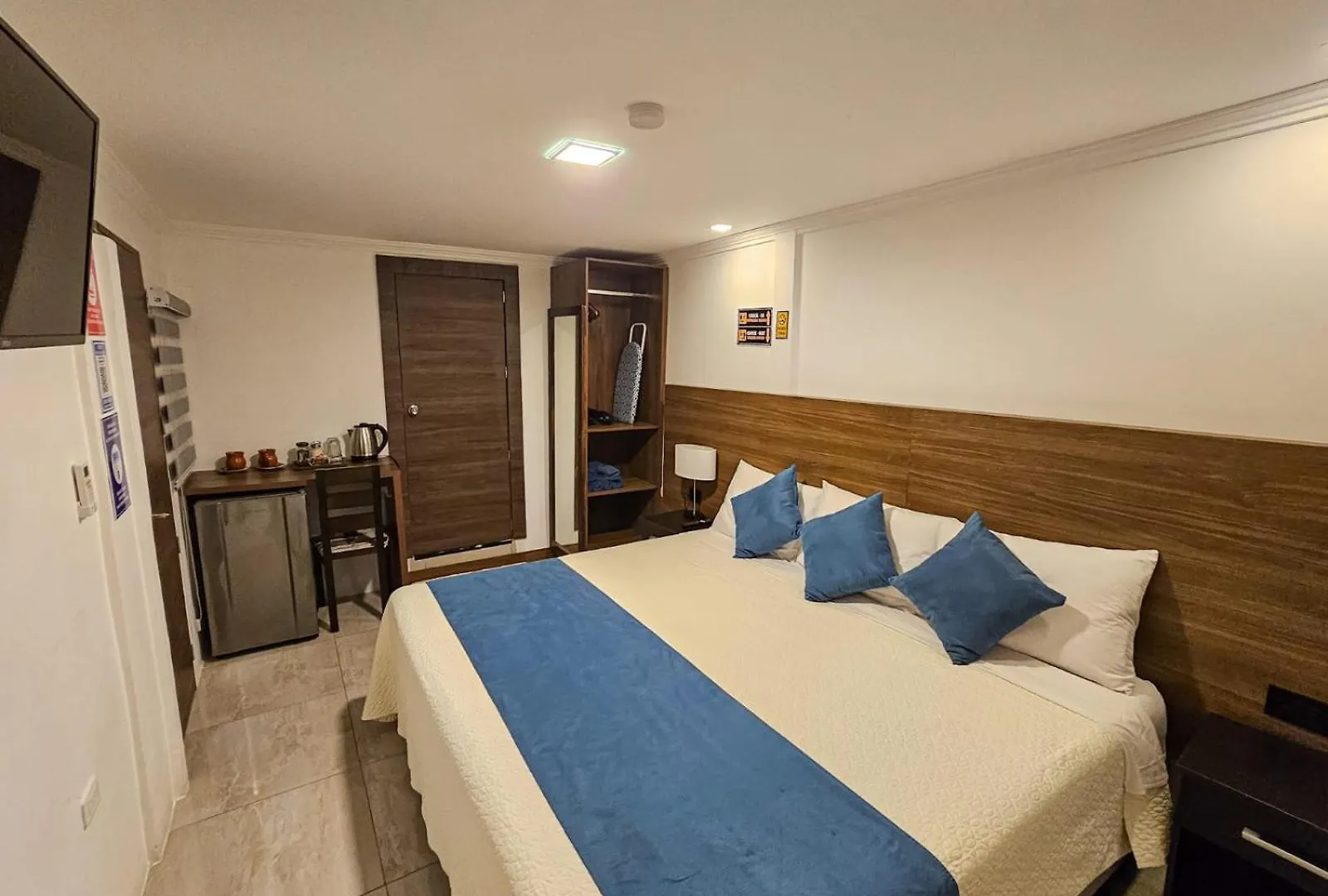 Pansiyon La Casa De Narcy Daire Puerto Baquerizo Moreno Ekvador