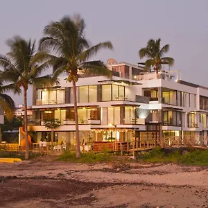 4* Hotel Golden Bay Galapagos