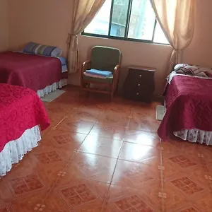 Casa De Celeste Puerto Baquerizo Moreno